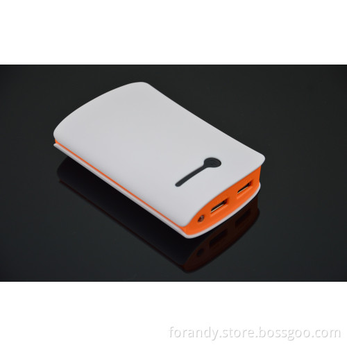 Plastic 6600mAh Capacity Portable Battery (PW-03)